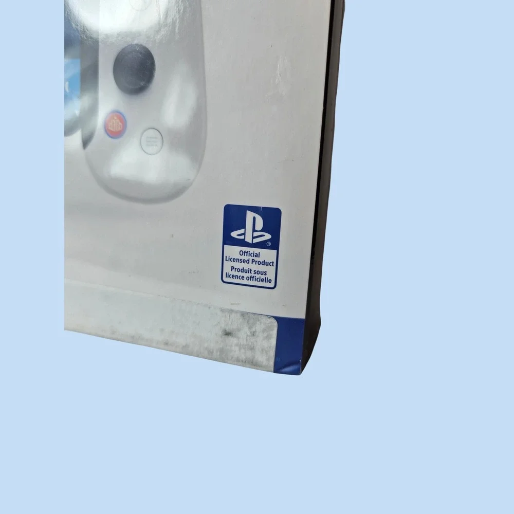 Backbone‎ One PlayStation Edition Mobile Gaming Controller for iPhone White New